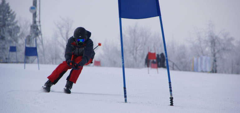 XVI Mistrzostwa Szkoły w Narciarstwie Alpejskim i Snowboardzie.